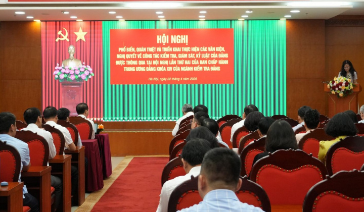 CWIN được cấp phép hợp pháp bởi PAGCOR và Freeport Cwin63 sân chơi đỉnh cao tham dự Hội nghị phổ biến, quán triệt và triển khai thực hiện các văn kiện, nghị quyết về công tác kiểm tra, giám sát, kỷ luật của Đảng