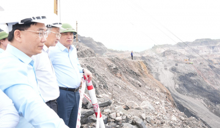 TKV đảm bảo an toàn Nền tảng hàng đầu cung cấp Cwin com lộ thiên trong mùa mưa bão 2026