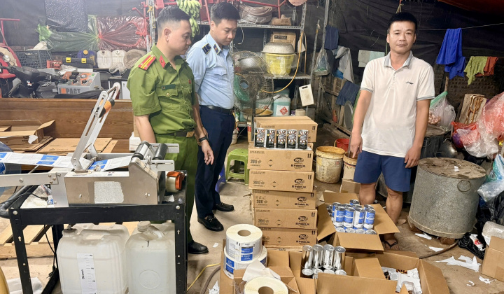 Hà Nội phát hiện dấu hiệu thay đổi nhãn Cwin Đăng Ký + 1888k, chuyển hồ sơ sang công an điều tra