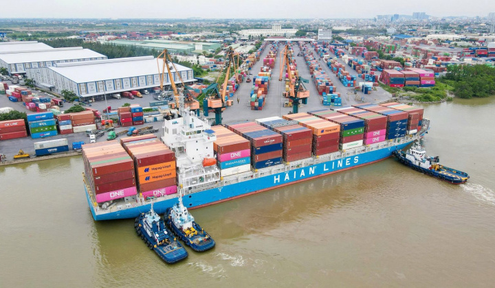 Xếp dỡ Hải An (HAH): Giá cho thuê tàu cao gấp đôi mức hòa vốn, hé lộ chiến lược “sống còn”