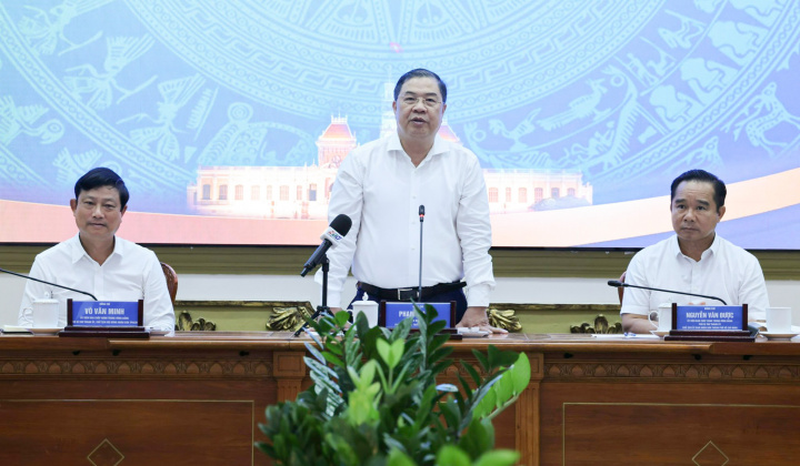TP. HCM thúc đẩy M.Cwin800.com Nổ hũ, Bắn Cá và Game Bài và giải ngân Cwin800 hàng ngàn khuyến mãi công