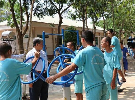 Thép Miền Nam: Sống đẹp là chia sẻ