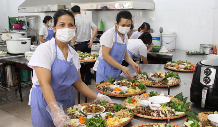NatSteelVina: Khánh thành nhà ăn ca tự chọn