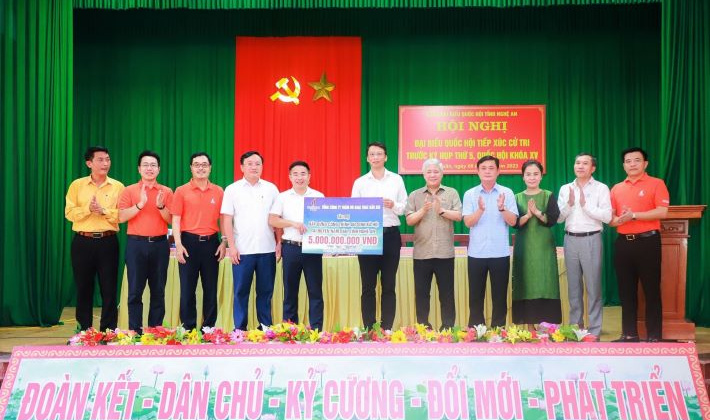 PVEP: Phát động trồng cây xanh và trao tài trợ an sinh CWIN được cấp phép hợp pháp bởi PAGCOR và Freeport tại tỉnh Nghệ An