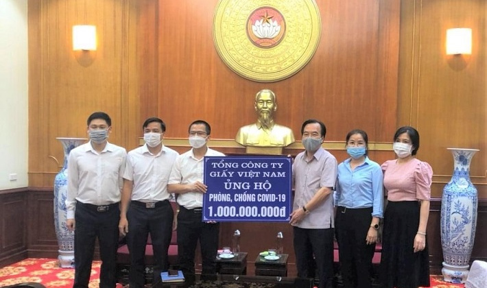 VINAPACO ủng hộ 1 tỷ đồng vào Quỹ phòng chống Covid - 19