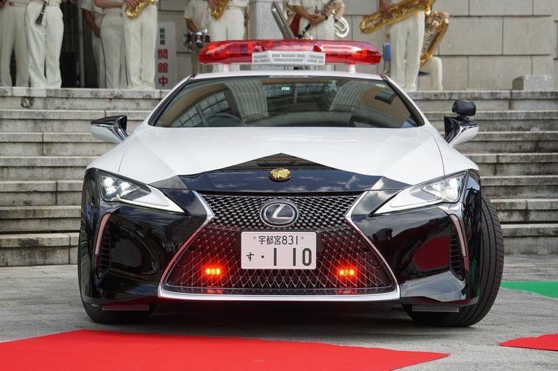 Xe Lexus LC 500