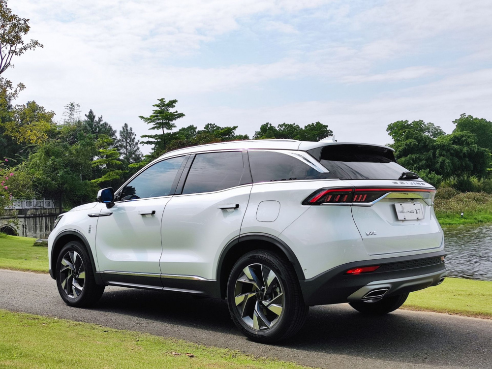 Bejing X7 là mẫu xe trang bị nhiều công nghệ 