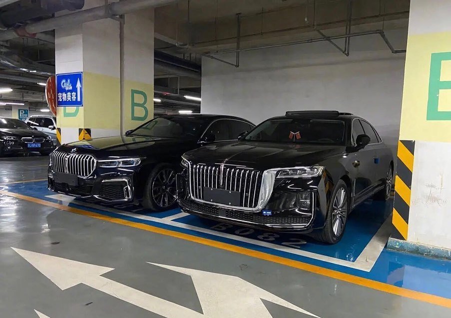 BMW 7-Series và Hongqi H9