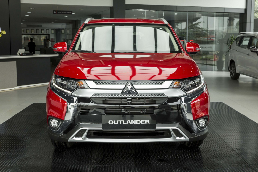 Xe Mitsubishi Outlander