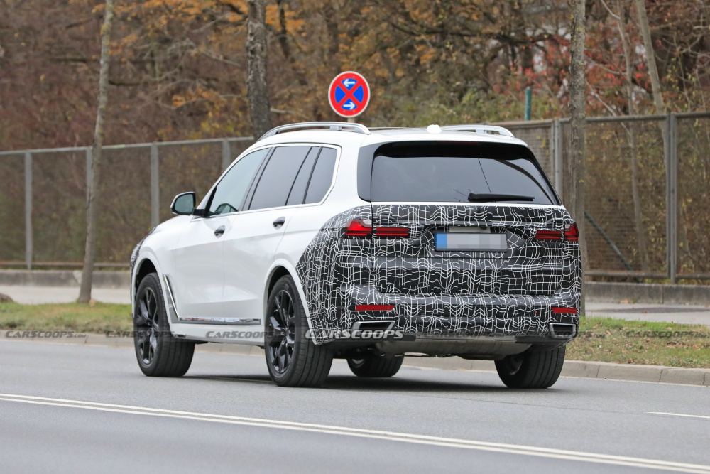 BMW X7 2022 lộ diện với thiết gây tranh cãi
