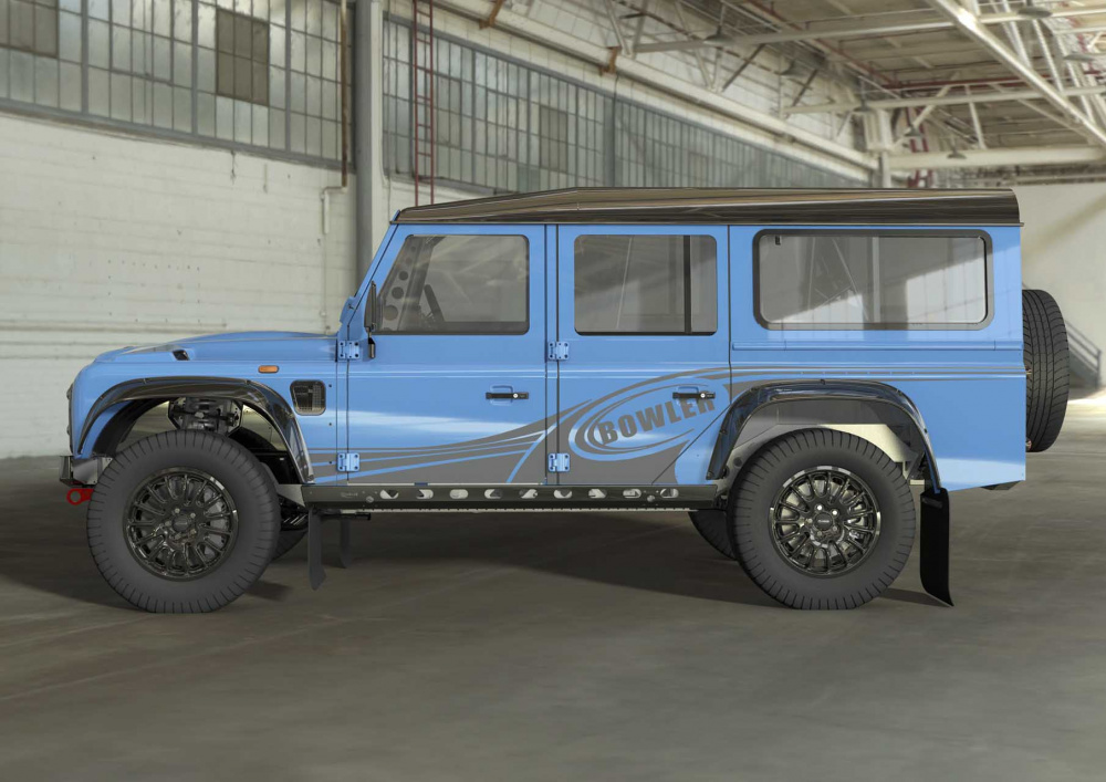 Thân xe do Bowler làm lại trên chiếc Land Rover Defender