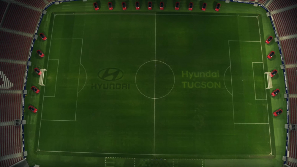Logo Hyundai trên sân vận động Wanda Metropolitano