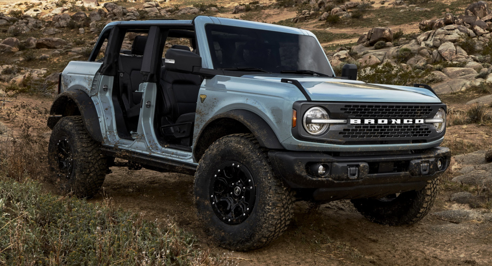 Phiên bản 4 cửa của Ford Bronco 2021