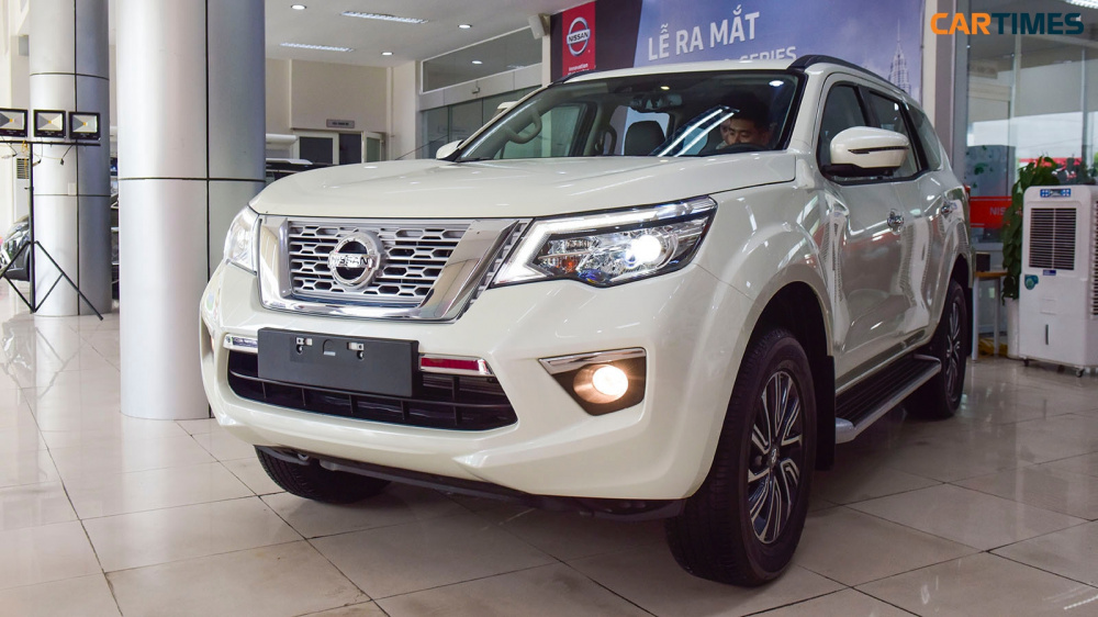 Nissan Terra ưu đãi lên tới 128 triệu đồng tại đại lý