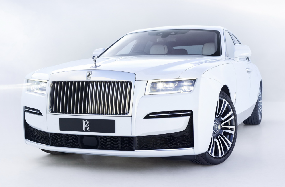 Đầu xe Rolls-Royce Ghost 2021