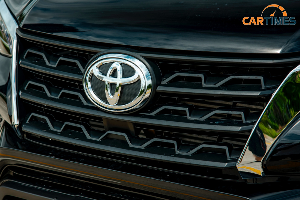 Lưới tản nhiệt trên Toyota Fortuner 2020