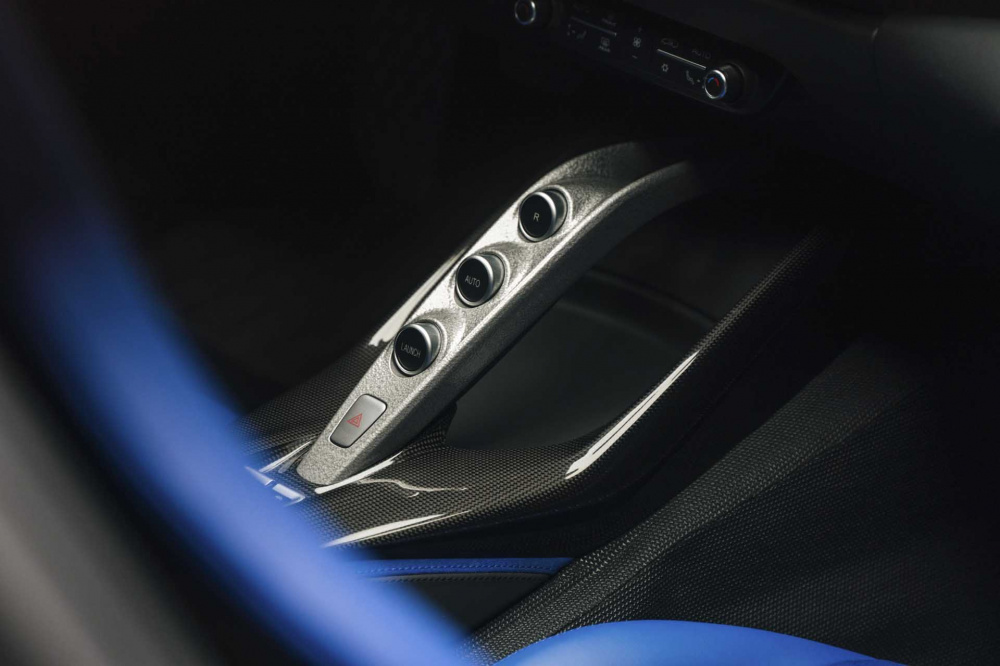 Hé lộ nội thất xe Ferrari Omologata 