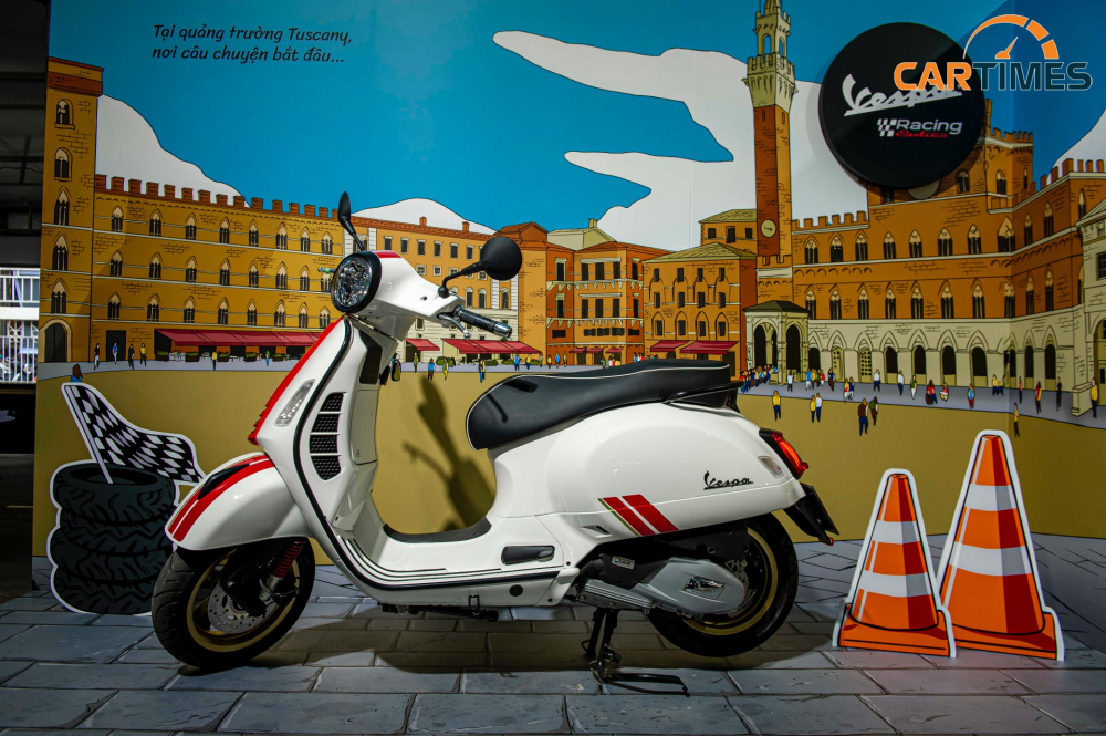 Vespa Racing Sixties phiên bản Sprint