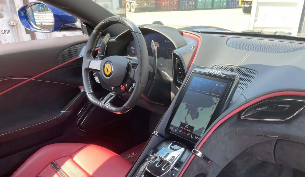 Cabin Ferrari Roma