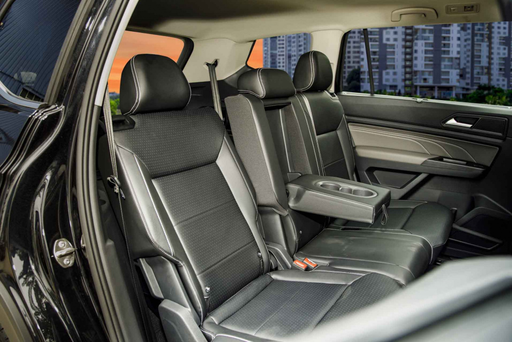 Hàng ghế sau của xe Volkswagen Teramont