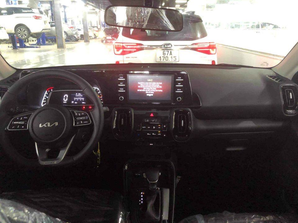 Hàng ghế trước của xe Kia Sonet
