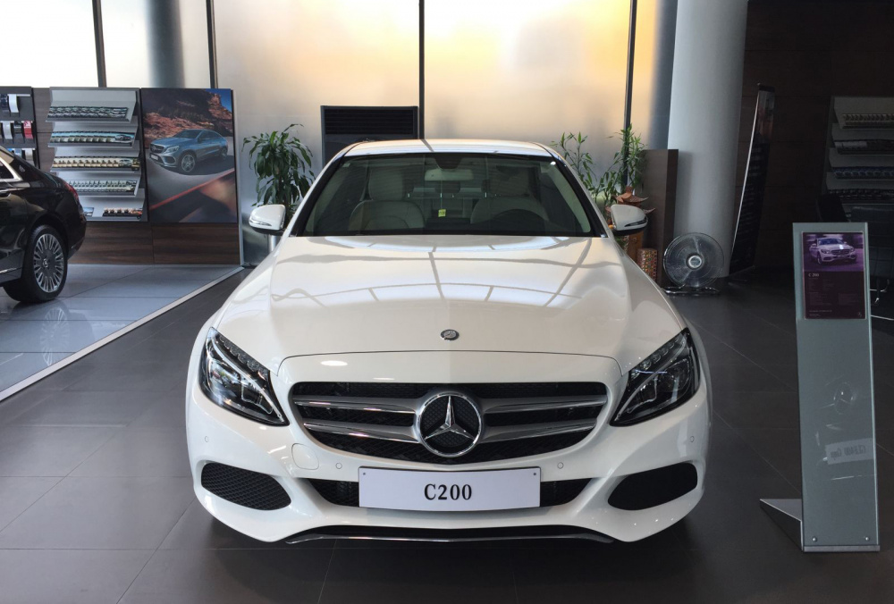 Mẫu xe Mercedes-Benz C200