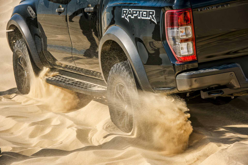 Ford Ranger Raptor giúp người lái vượt qua những cung đường khó