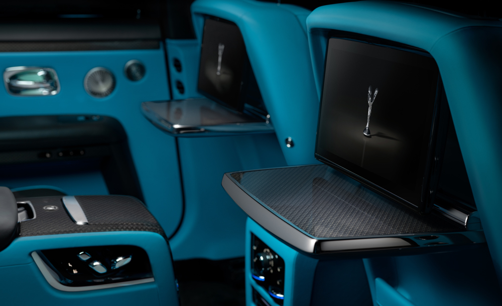 Nội thất sang trọng bên trong Rolls-Royce Ghost Black Badge