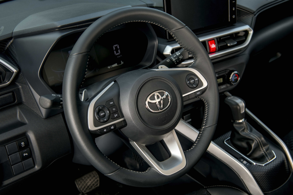 Vô lăng xe Toyota Raize