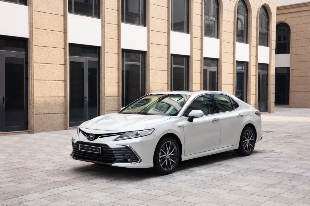 Toyota Camry 2.5 HV