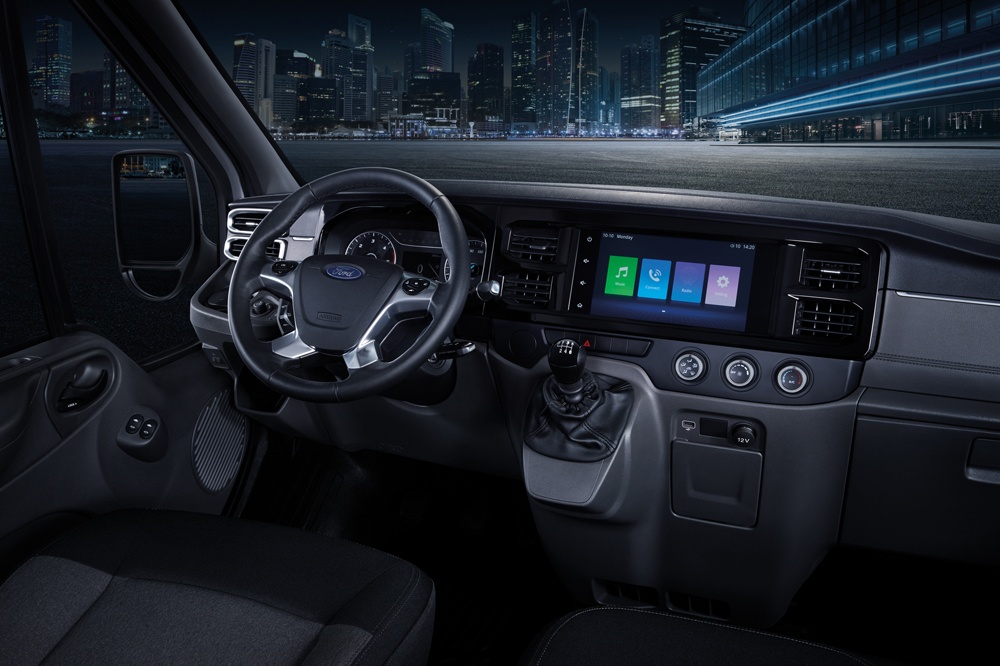 Nội thất Ford Transit mới 