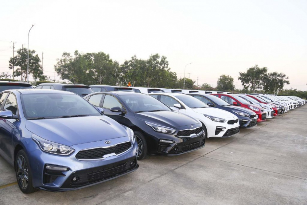 Tổng quan thị trường ô tô Việt Nam năm 2021
