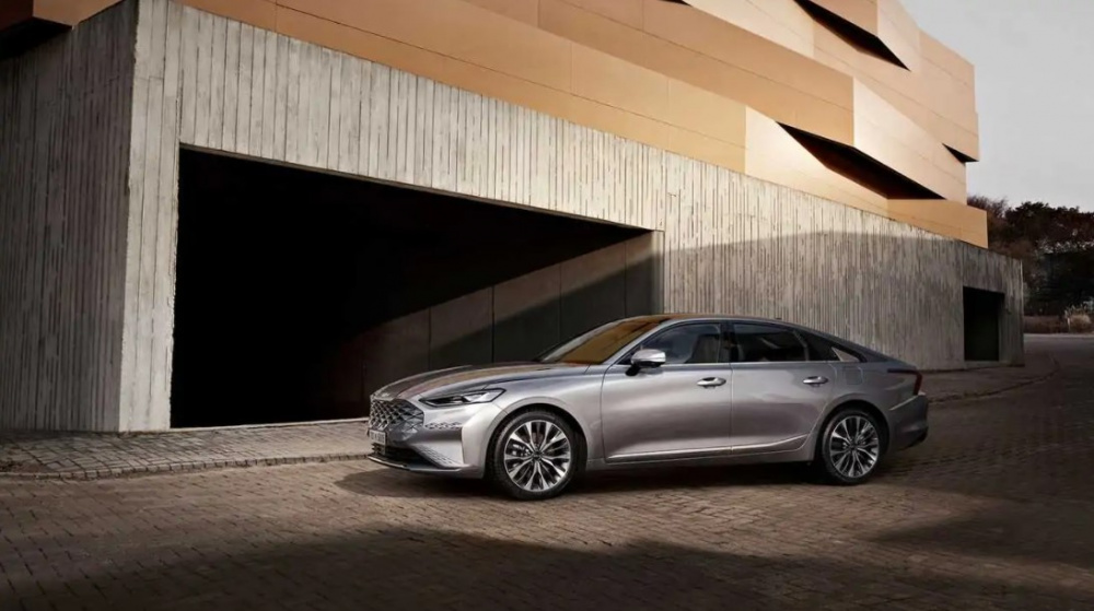 Cận cảnh Kia K8 2022 thay thế Kia Cadenza