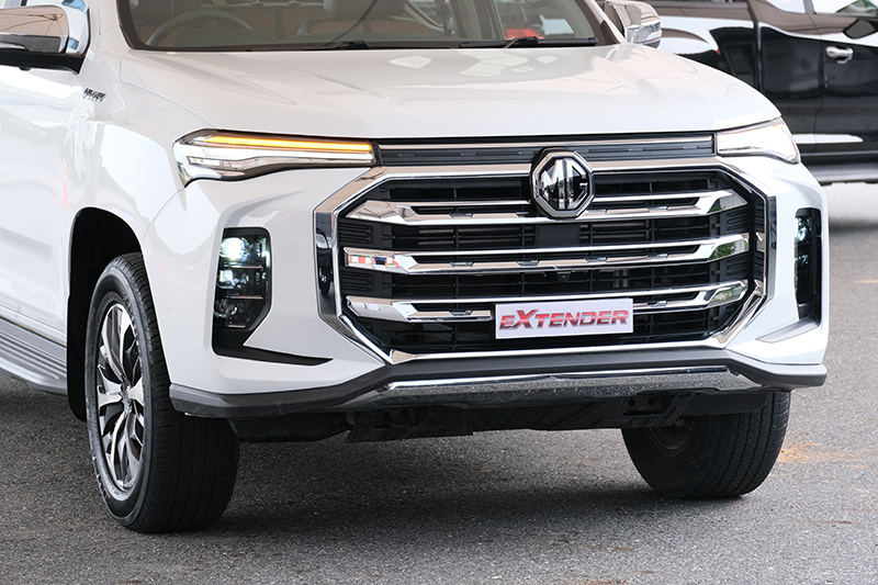 Đầu xe MG Extander