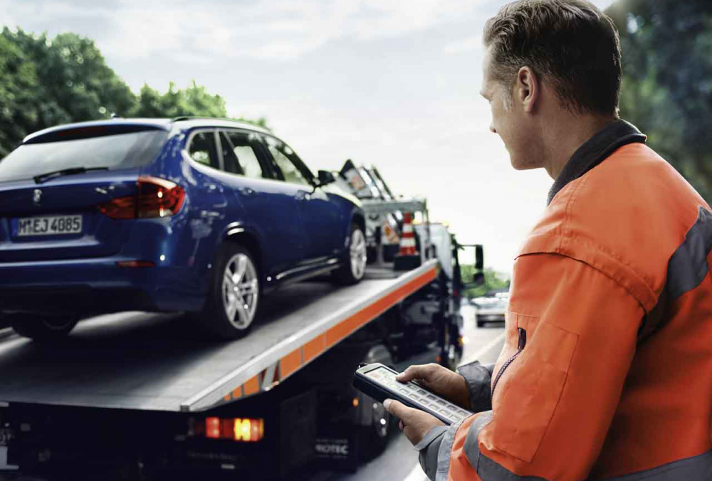 THACO triển khai chương trình hỗ trợ khi gặp sự cố trên đường Roadside Assistance (RSA) dành cho khách hàng của BMW, MINI