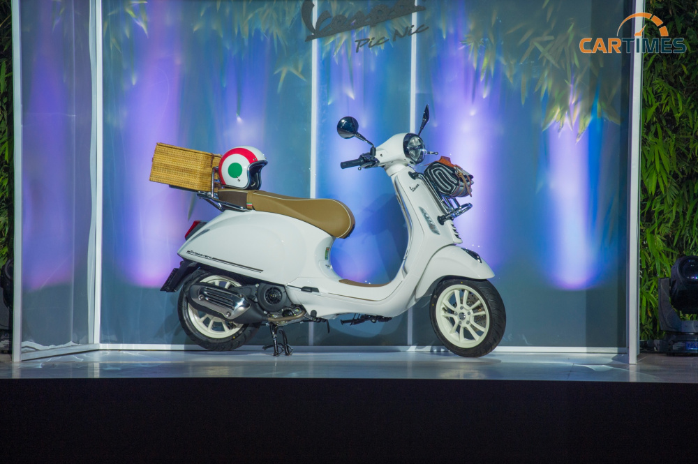 Xe Vespa PicNic sẽ có giá 78 triệu đồng tại thị trường Việt Nam