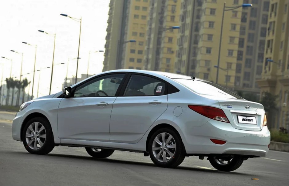 Hyundai Accent 2015 chạy 5 năm vẫn đắt khách