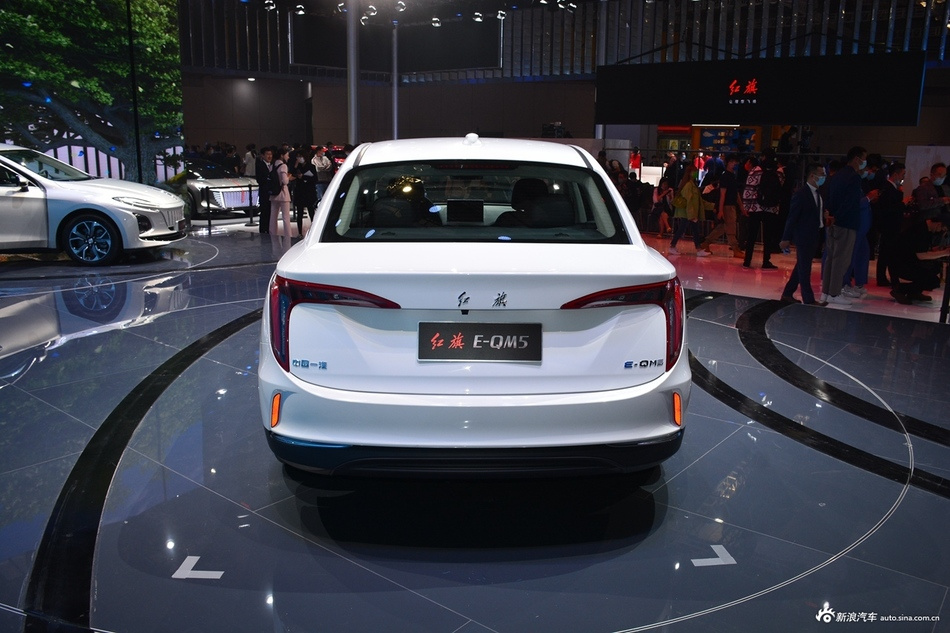 Đuôi xe Hongqi E-QM5
