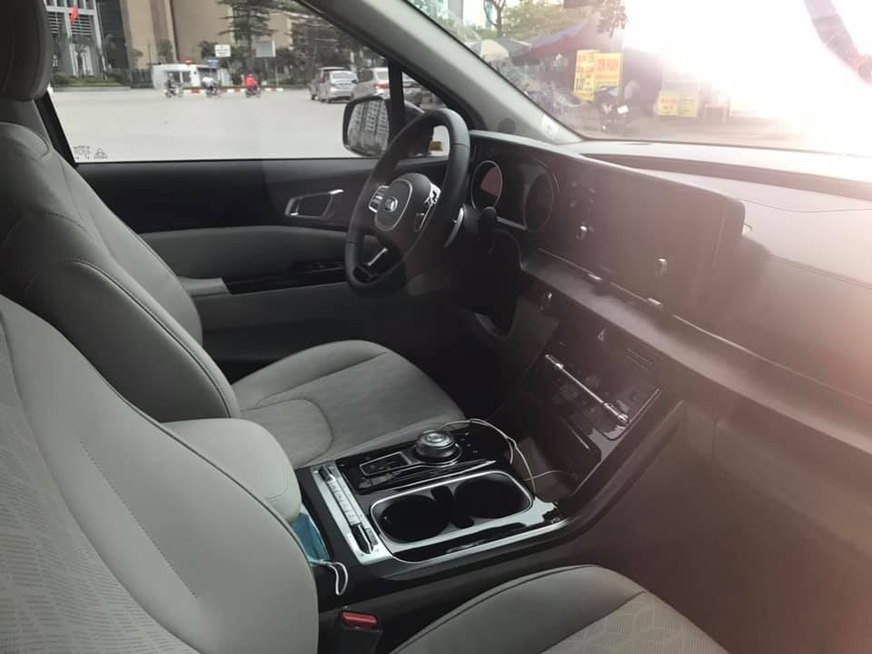 Xe Kia Sedona 2021