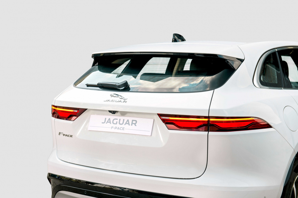 Đuôi xe Jaguar F-Pace thế hệ mới