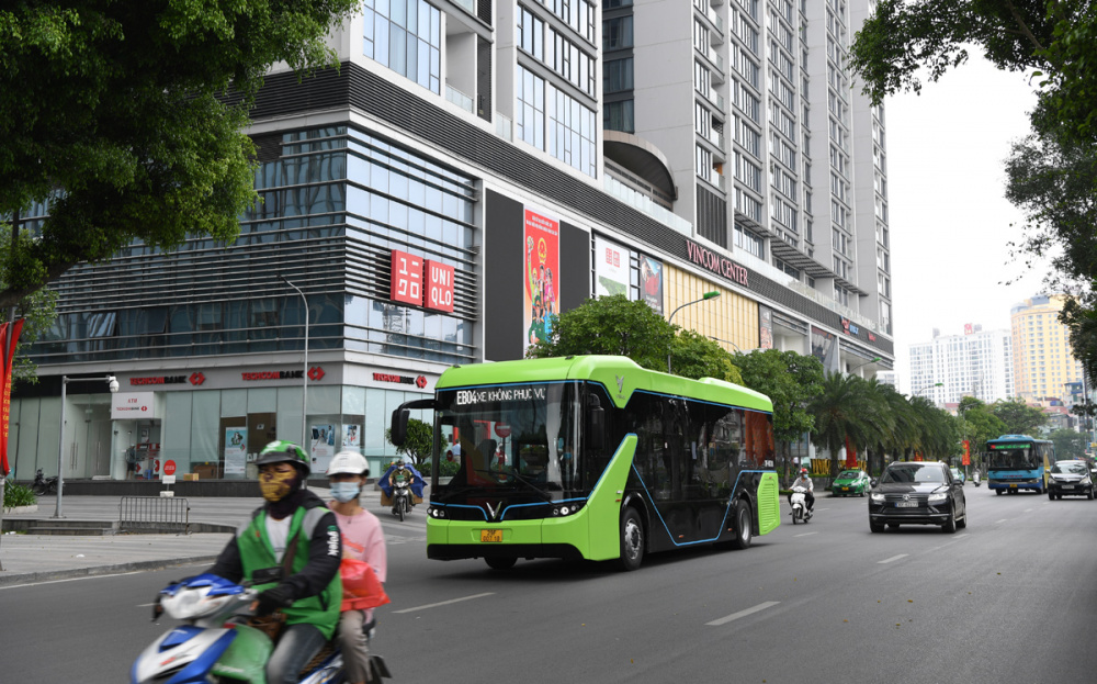 VinBus chính thức bắt đầu chạy thử nghiệm một số tuyến trong nội đô Hà Nội từ ngày 17/5