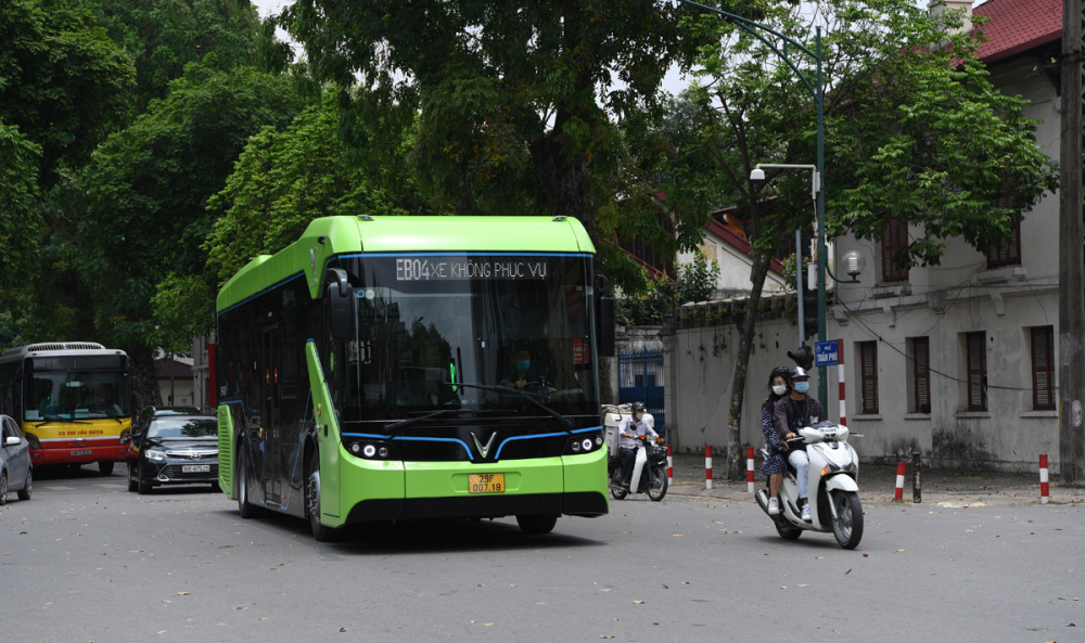Do xe chạy thử nên VinBus chưa đón khách
