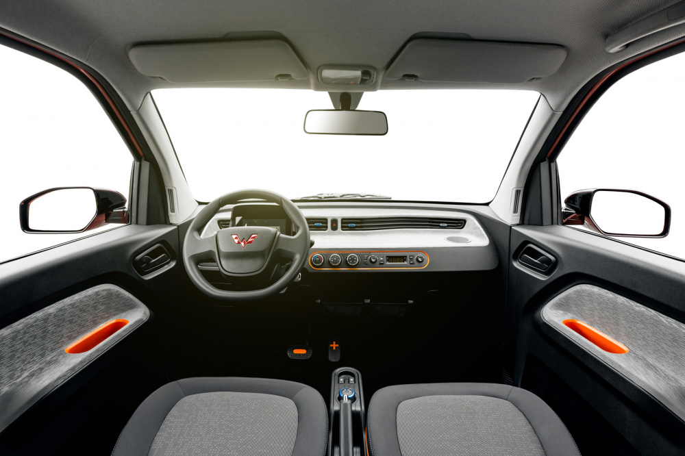 Cabin xe Wuling Hongguang Mini 