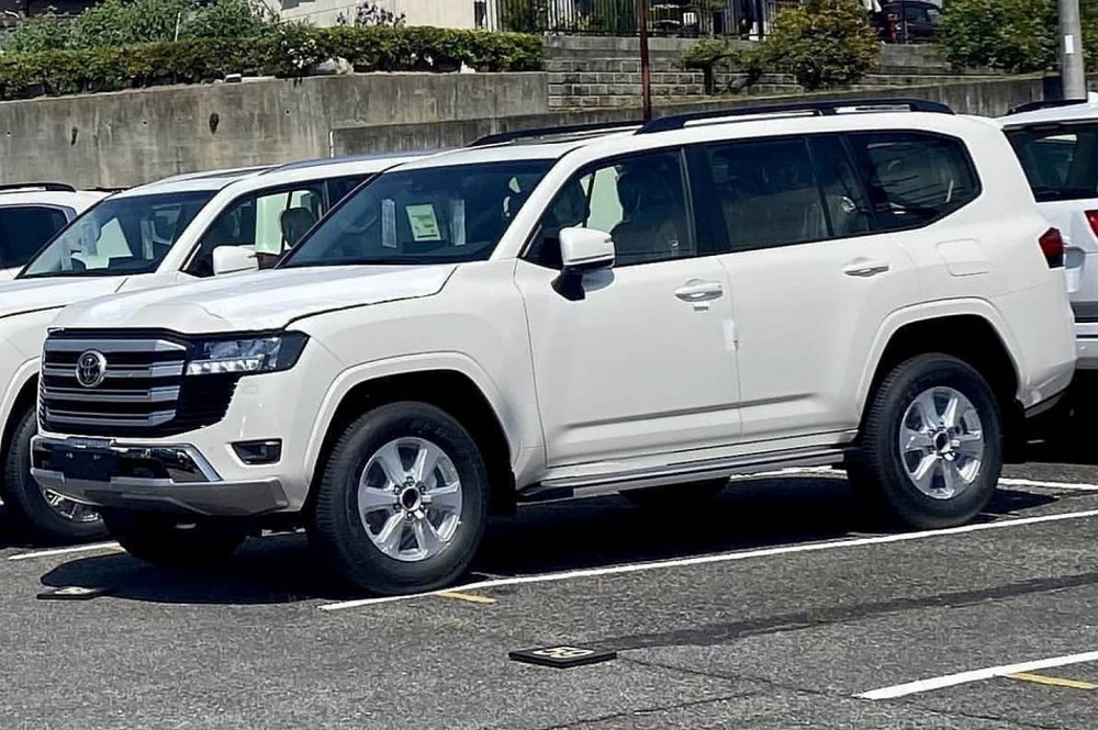 Toyota Land Cruiser 2022 loại bỏ động cơ V8