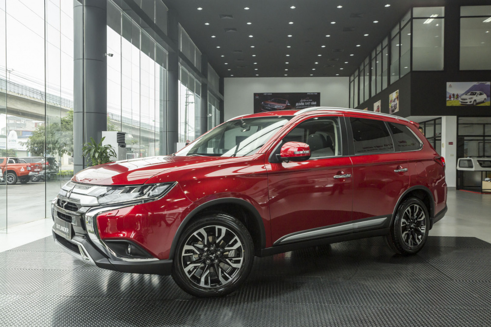 Bảng giá xe Mitsubishi tháng 5/2021