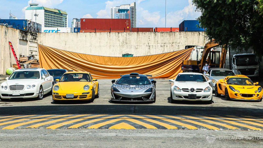 Loạt siêu xe hạng sang đắt giá bị tiêu hủy do là hàng nhập lậu