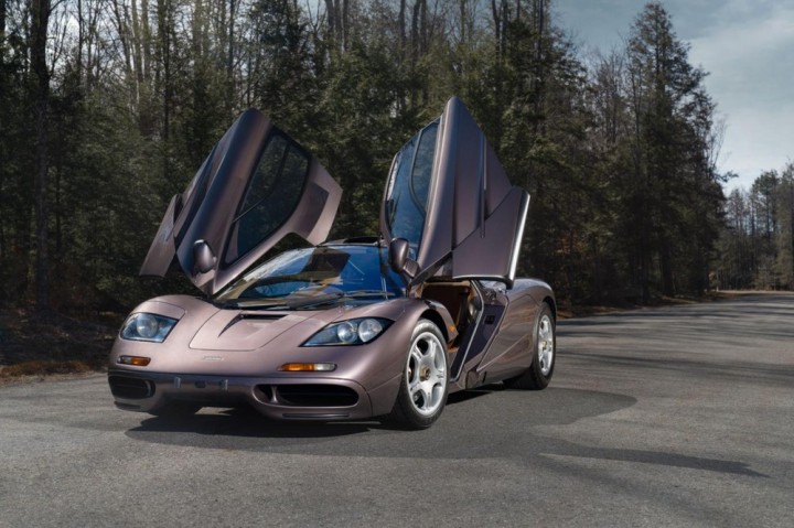 Chiếc McLaren F1 này mới chỉ được lái hơn 380km 
