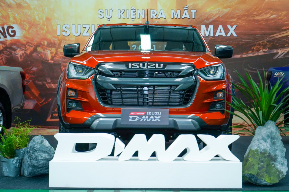 Isuzu D-max thế hệ thứ 3 ra mắt hồi tháng 4