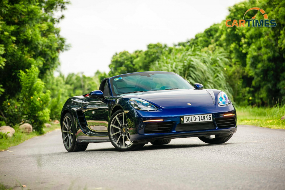 Porsche 718 Boxster