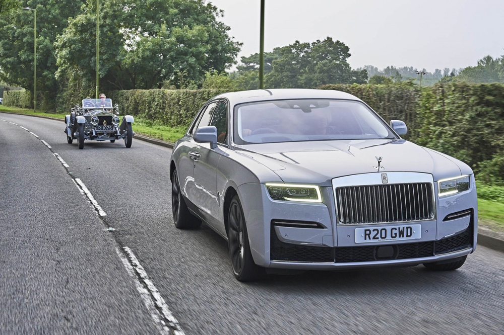Đoàn xe hộ tống Silver Ghost 1701 huyền thoại